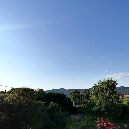 Maria'S Studios Agios Georgios  Bagian luar foto