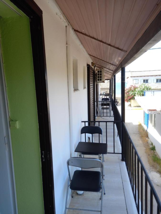 Maria'S Studios Agios Georgios  Bagian luar foto